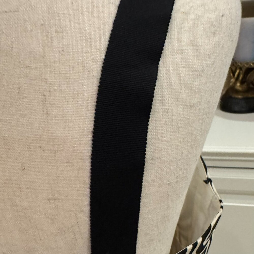 🖤🤍 Trina Turk Los Angeles Black & White Geometric Print Bodycon Dress – Size 8 - Picture 7 of 12